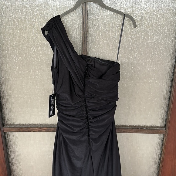 La Femme one shoulder Jersey gown size 16 NWT - Picture 7 of 9